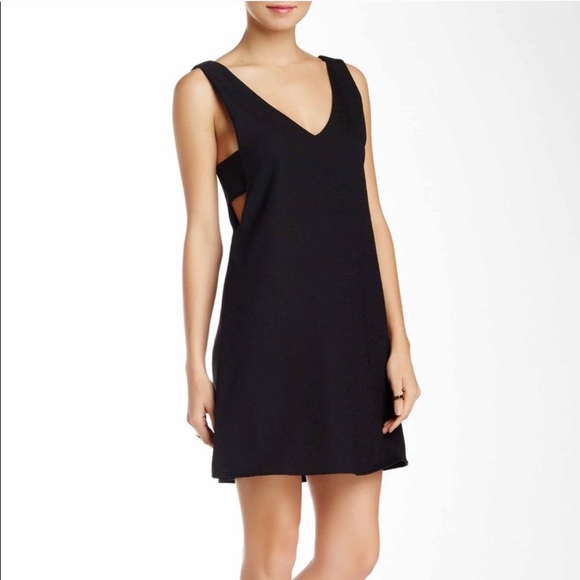 cocktail dresses for small bust